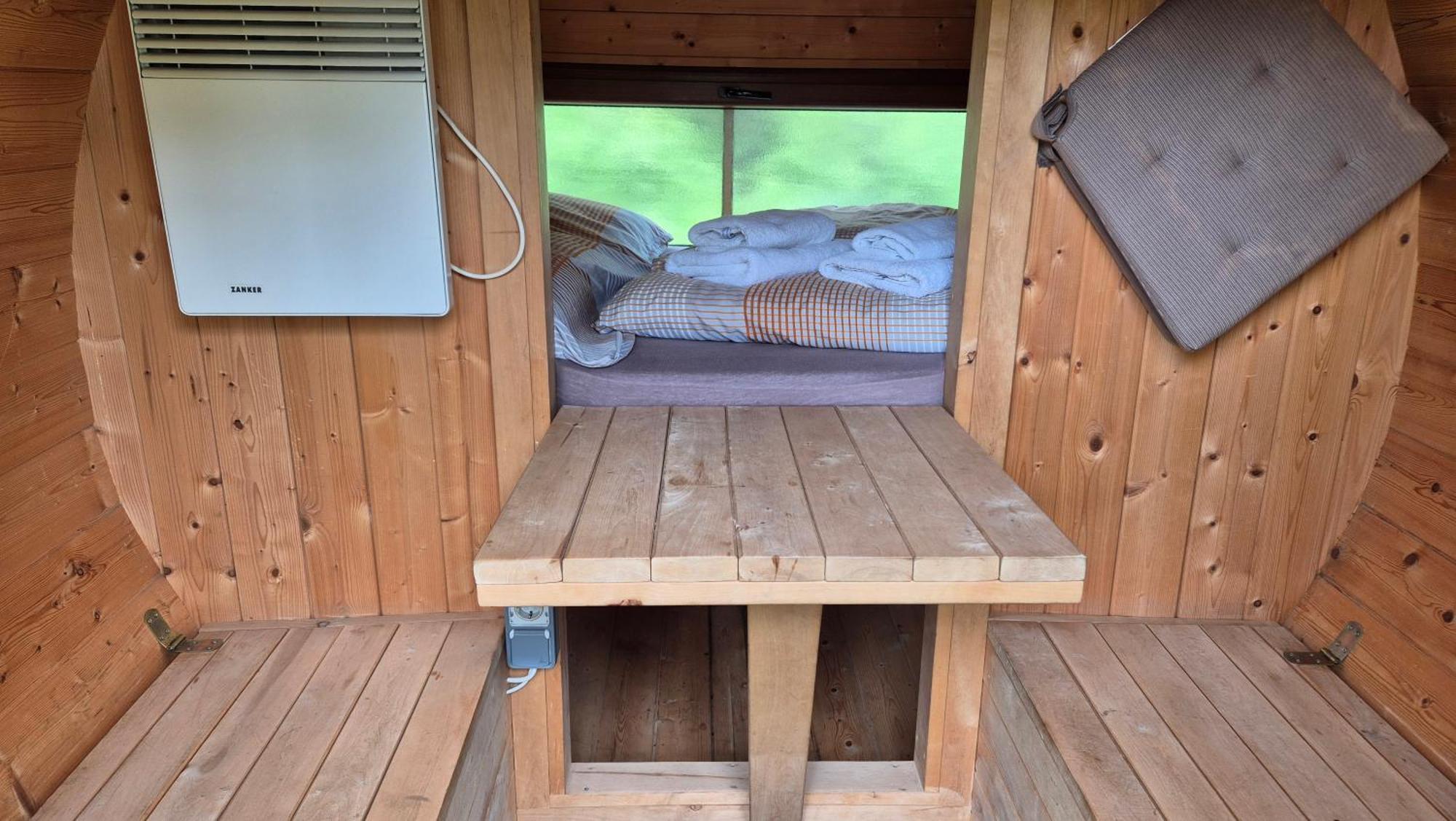 Mini Hotel Uebernachten Im Gurkenfass Lübbenau Kültér fotó
