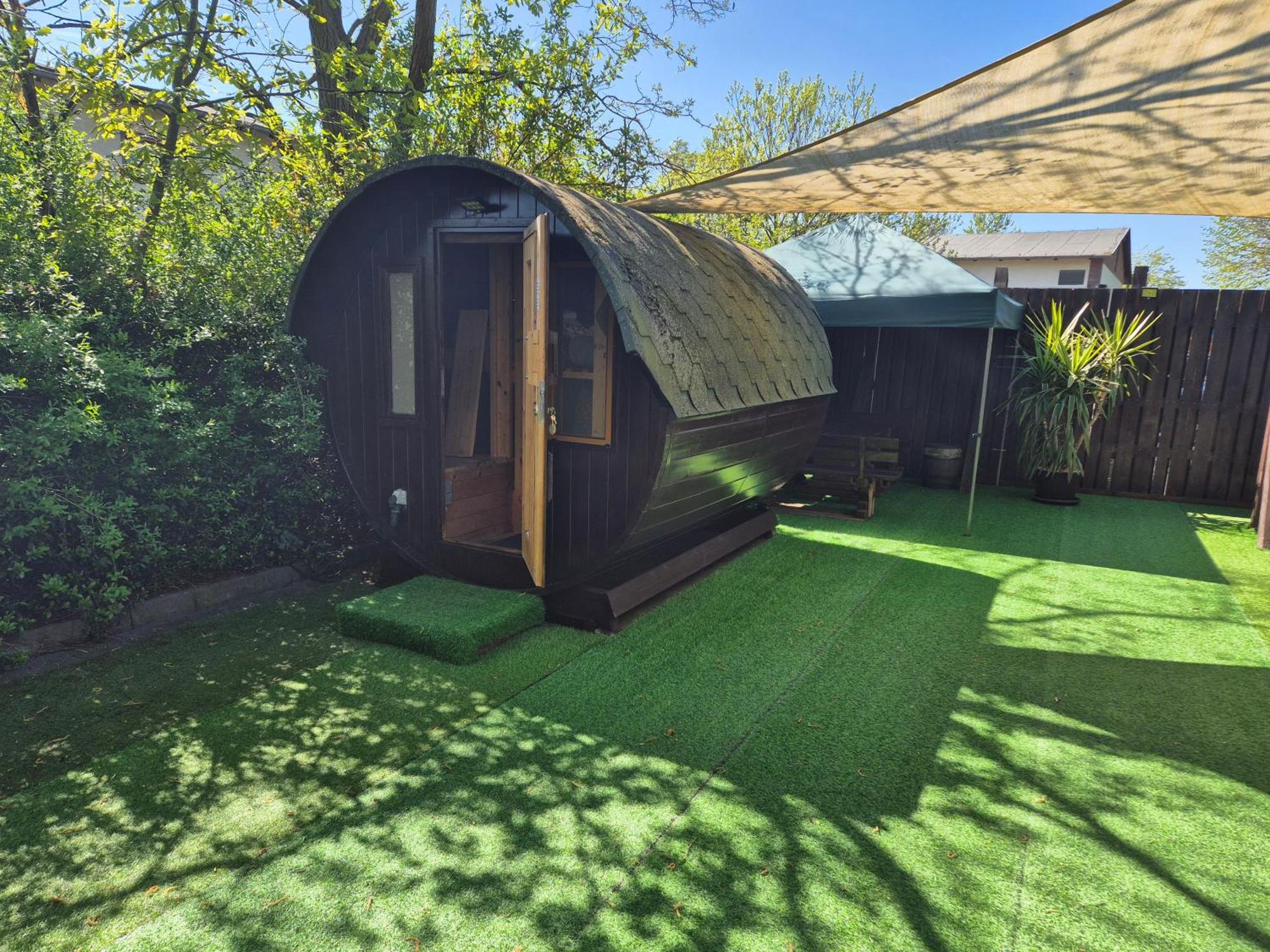 Mini Hotel Uebernachten Im Gurkenfass Lübbenau Kültér fotó